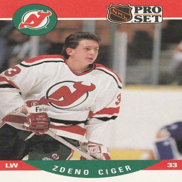 Zdeno Ciger Hockey Card Collection - Picture 3 of 3